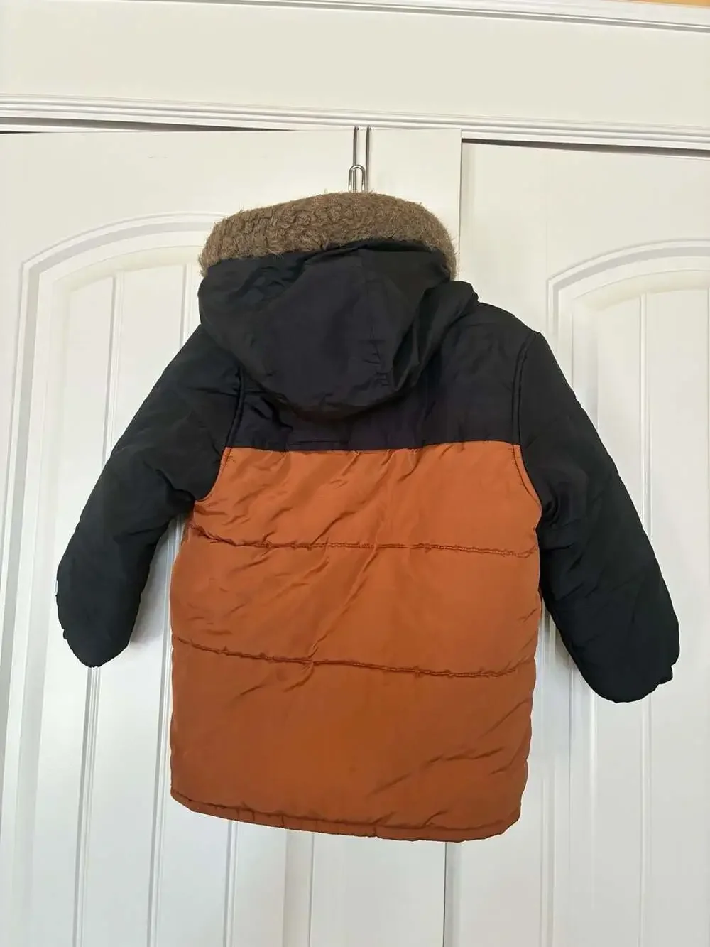 Carter's Colorblock Puffer Winter Jacket with Faux Fur Hood 5T